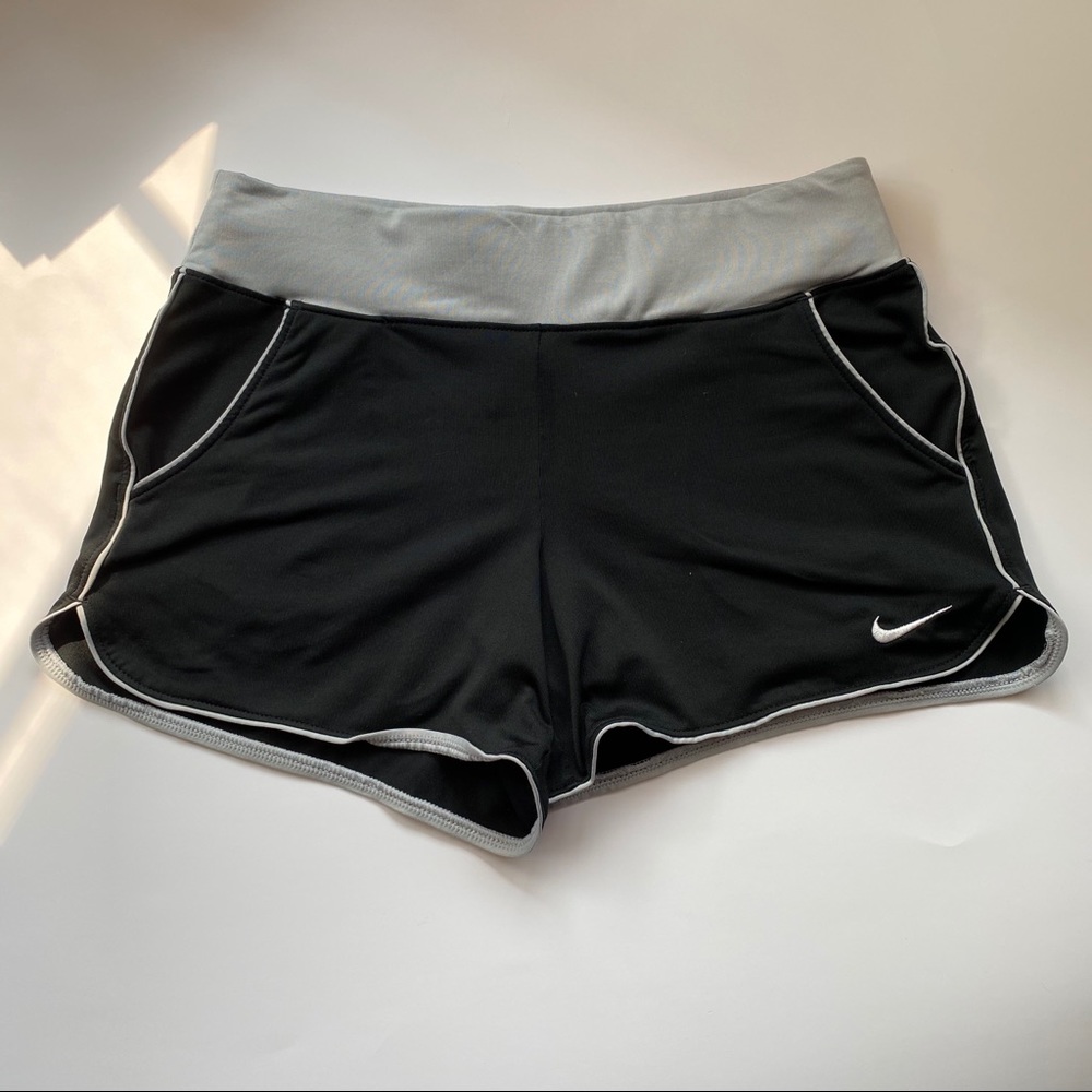 girls nike shorts